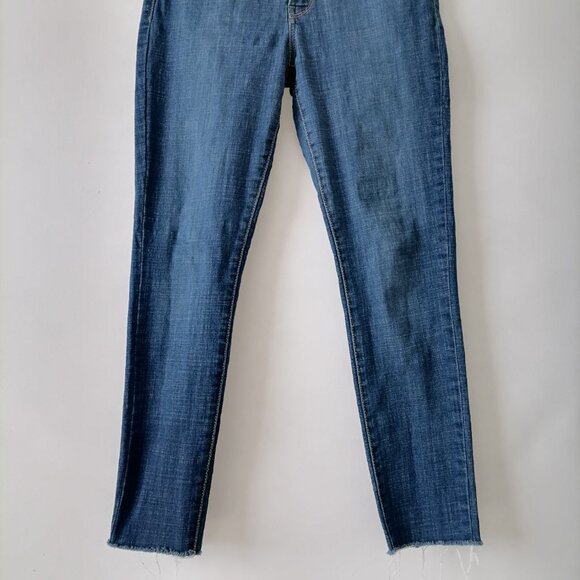 Levi's Womens Denim Blue Mid Rise Frayed Hem 311 Shaping Skinny Jeans Size 28 - Picture 3 of 10